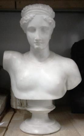 Weibliche Büste, undat., Georg Feurstein (1840 – 1904), vorarlberg museum